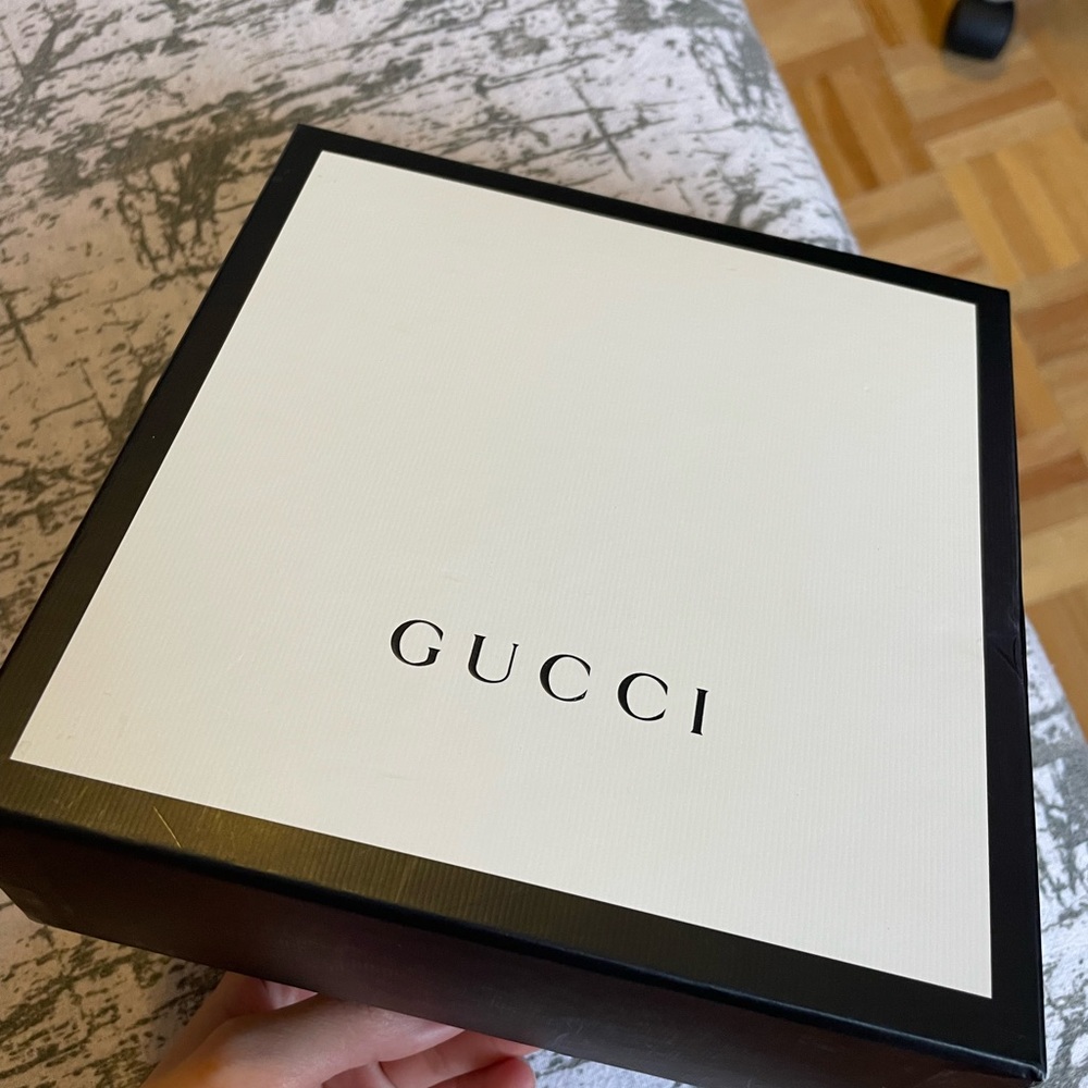 Gucci belt